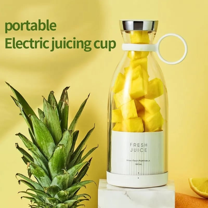 Portable and Electric Blender Bottle Juicer for Shakes and Smoothies, Mini Juicer